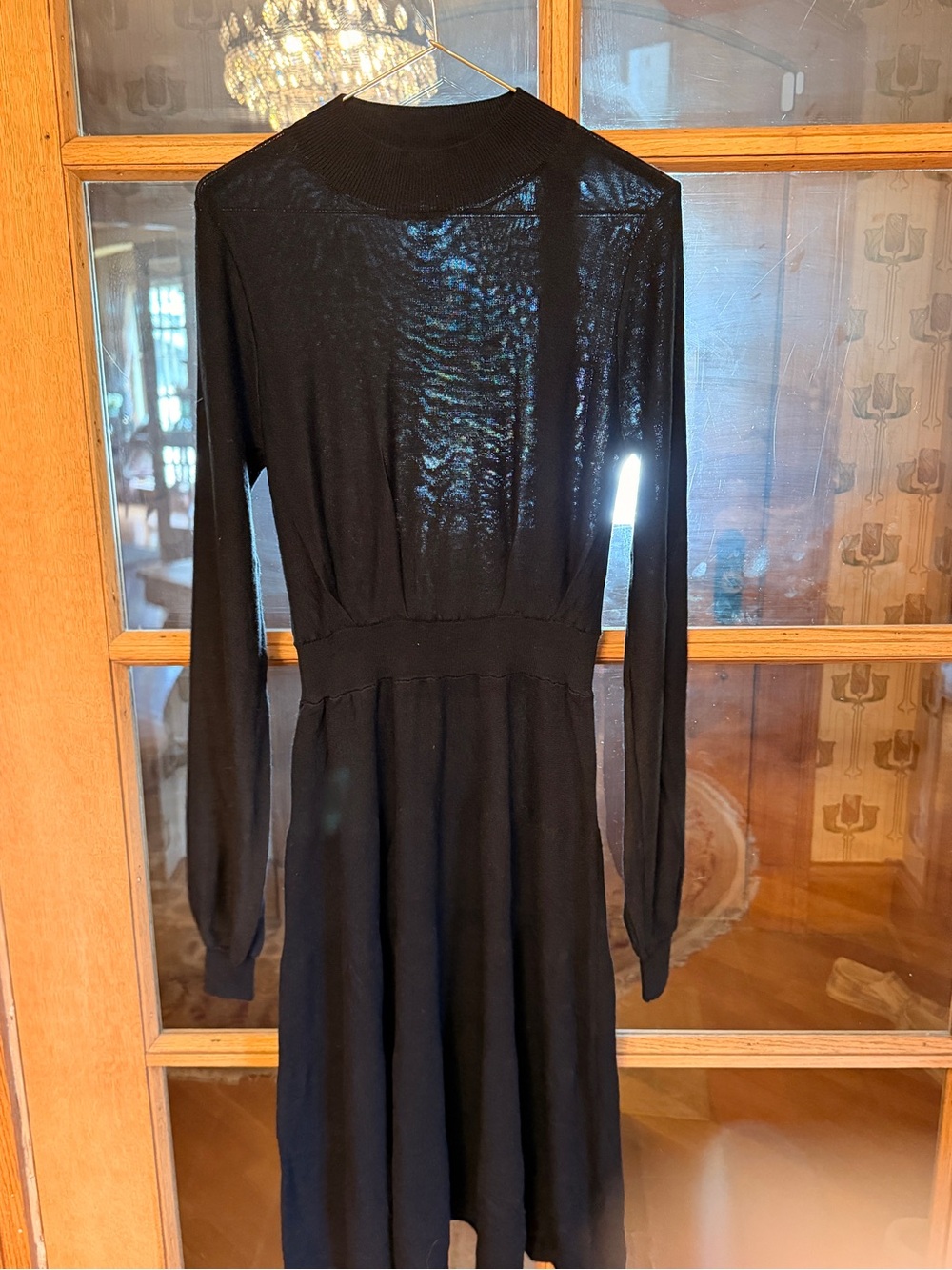 Black Long-Sleeve Knit Midi Dress with Fitted Waist